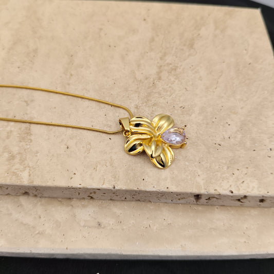 Floral Radiance 18K Gold Plated Pendant Necklace