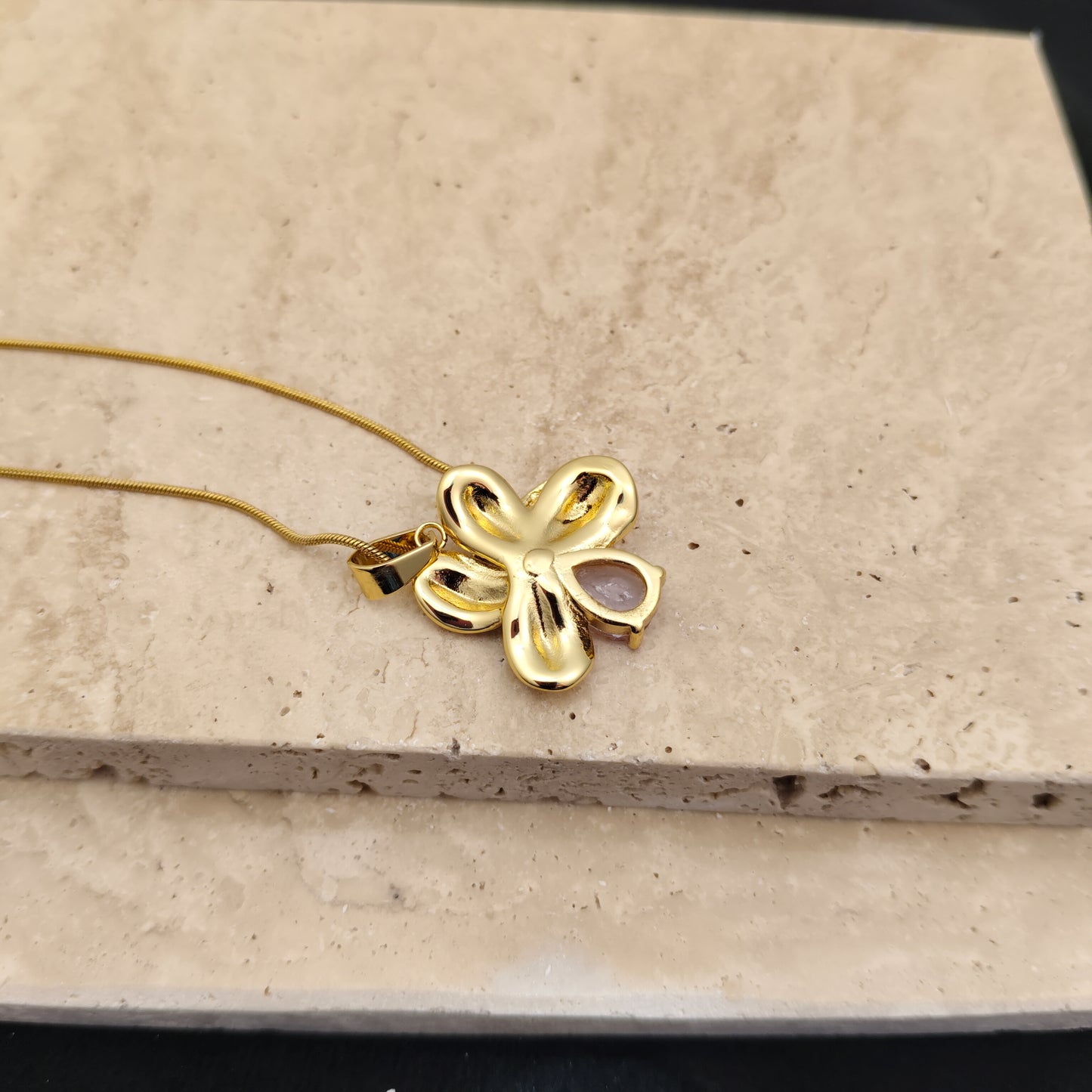 Floral Radiance 18K Gold Plated Pendant Necklace