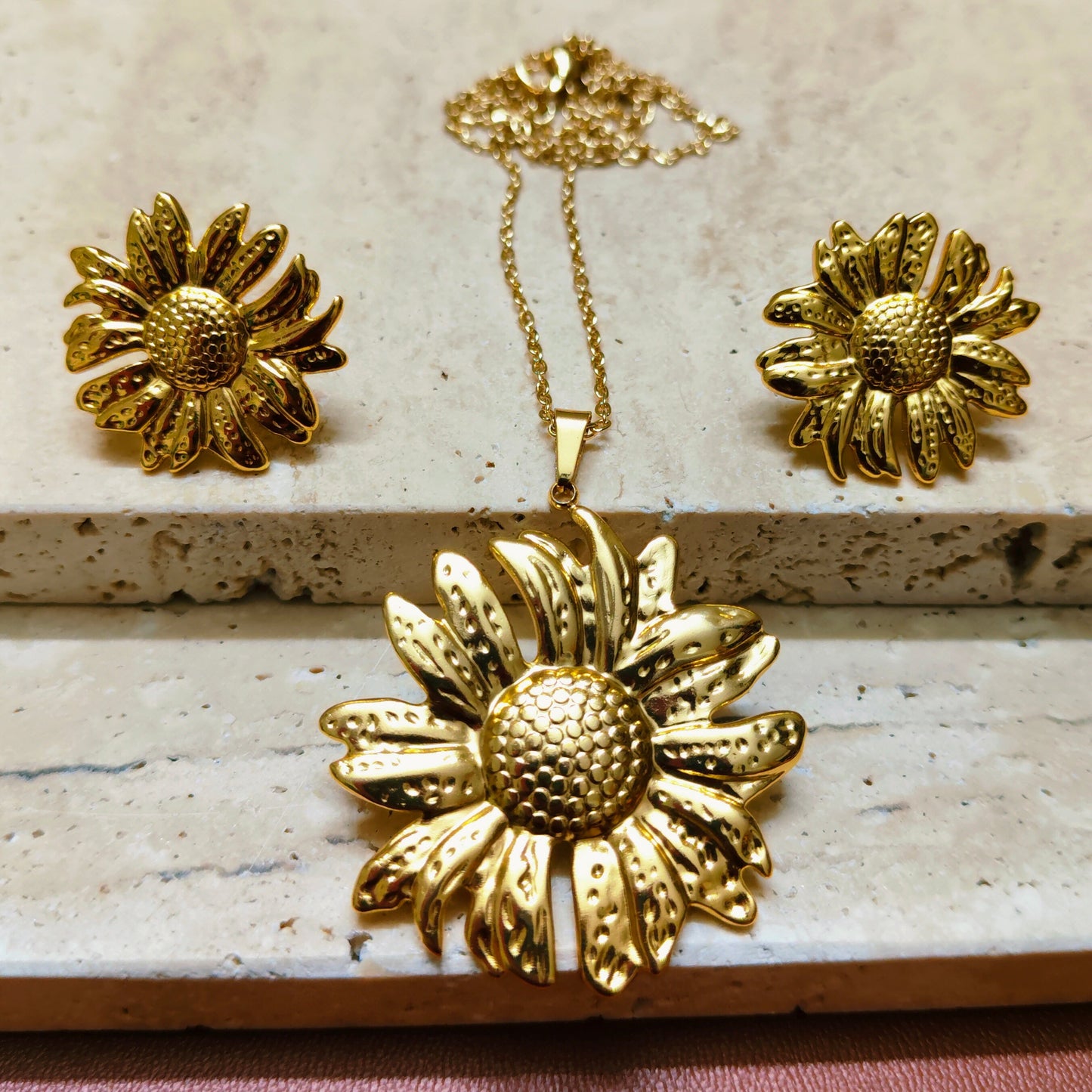 Radiant Sunflower 18K Gold Plated Earrings Necklace Set