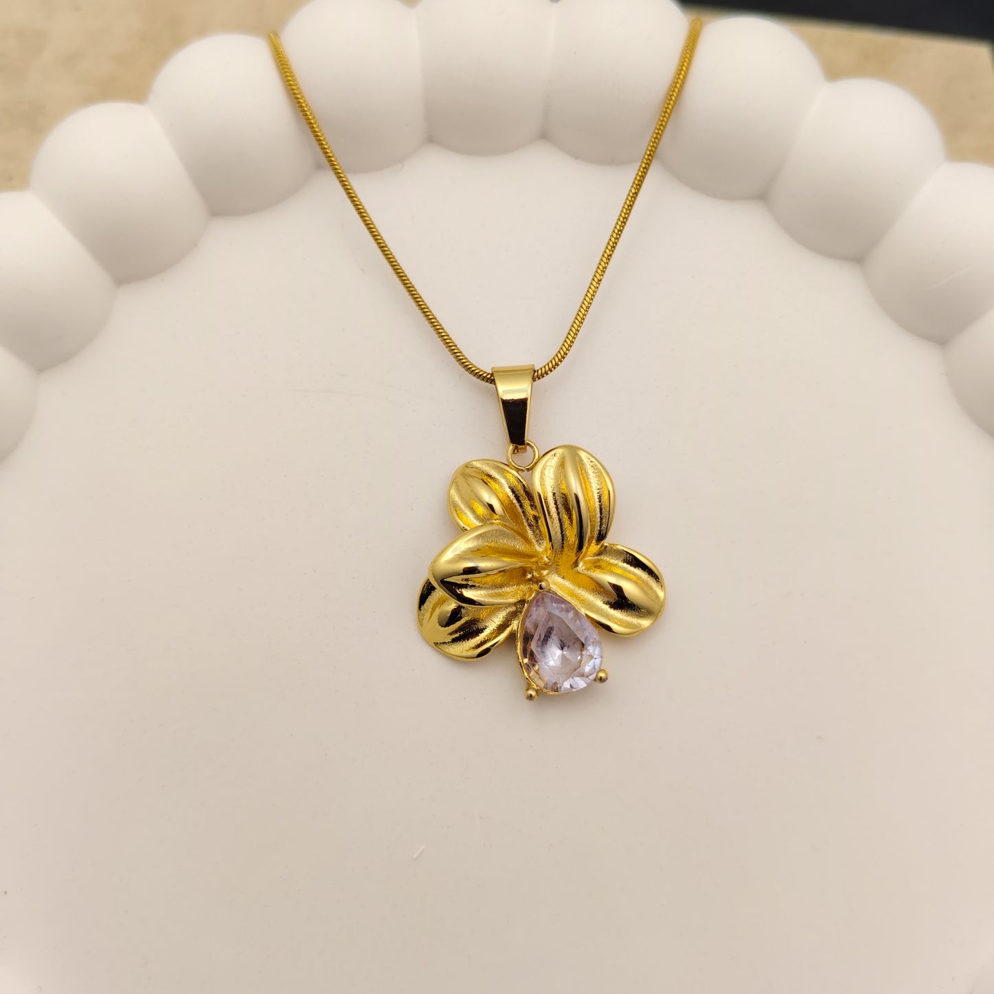 Floral Radiance 18K Gold Plated Pendant Necklace